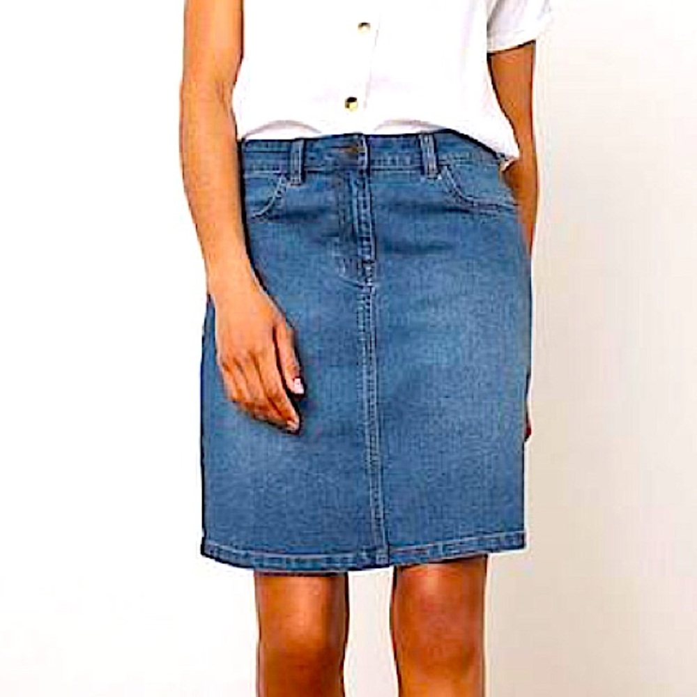 Knee length Kut from the cloth denim mini skirt